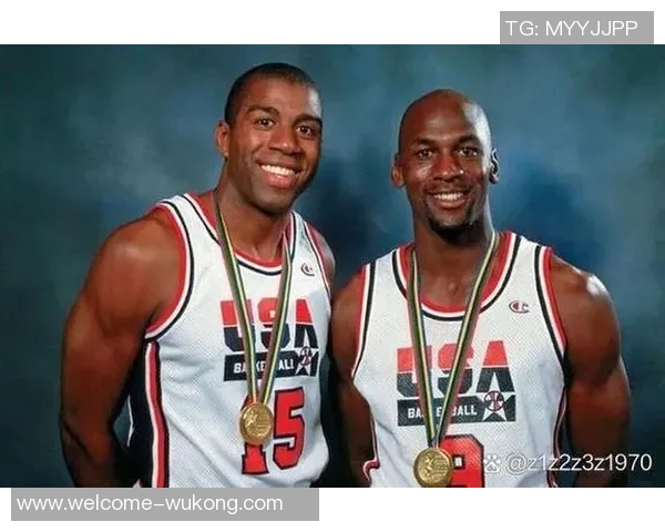 坦普尔称詹姆斯与魔术师为历史最全面球员前者是伟大球员之一