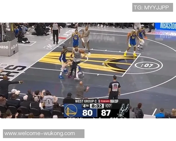 文班在新赛季展现惊人表现两场比赛均零失误令人惊叹 文班在新赛季展现惊人表现两场比赛均零失误令人惊叹